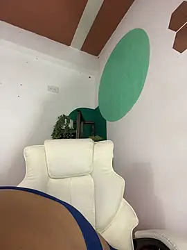 LollaByer online show from 04.15.26