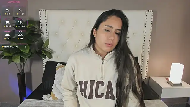 Snapshot of Julia_Martinez_ chatting on 07.20.26 Julia Martinez online show from 07.20.26
