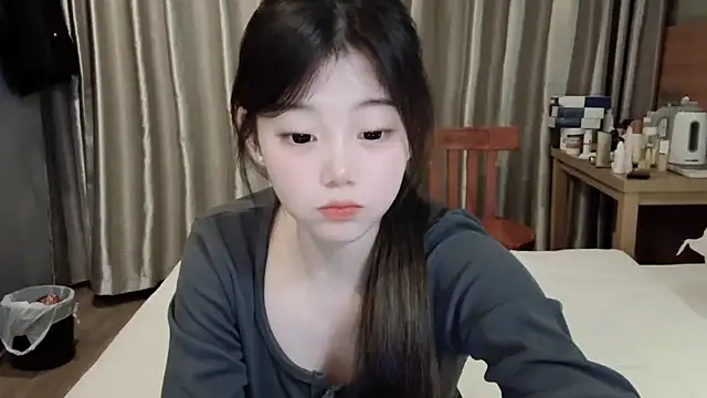 yangyang-1115 online show from 02.18.25