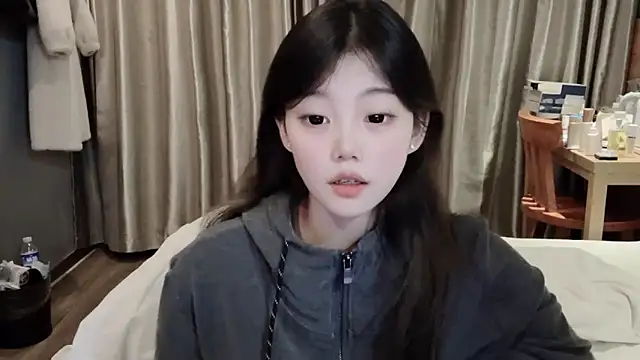 yangyang-1115 online show from 02.20.25