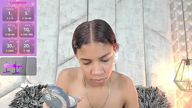 AshleyHill2 online show from 01.15.26