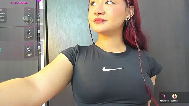 aurora johnson  online show from 07.30.26