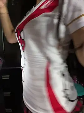 Velyn 18 online show from 02.22.26