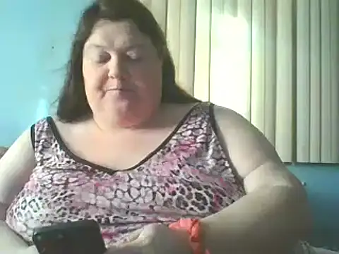 Honeybee2025 online show from 01.08.25