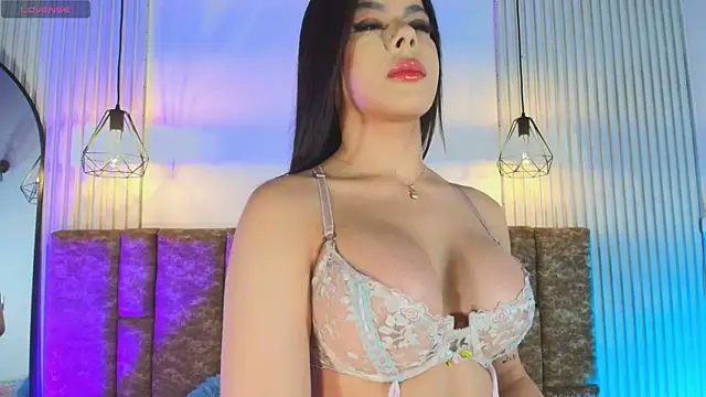 Snapshot of tiffany_johnson11 chatting on 06.15.26 tiffany johnson11 online show from 06.15.26