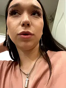 TaylorDavids online show from 02.21.25