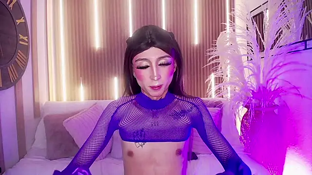 Aniie Doll online show from 11.07.25