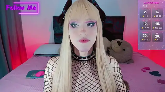 Kirmyy  online show from 12.22.24