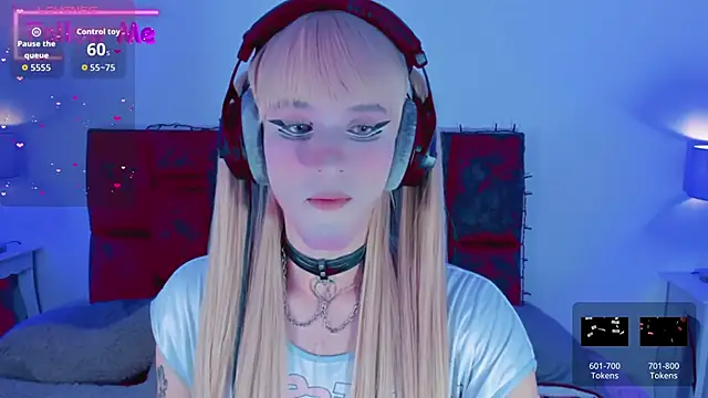 Kirmyy  online show from 10.20.25