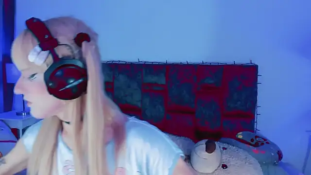 Kirmyy  online show from 11.02.25