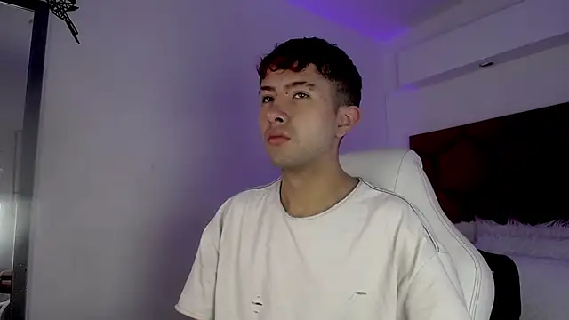 Noah Xitruxx online show from 11.22.25