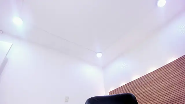 hanna  jadidi online show from 02.28.25