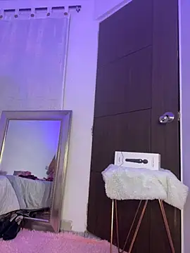 Snapshot of Aria_uwu chatting on 09.26.25 Aria uwu online show from 09.26.25