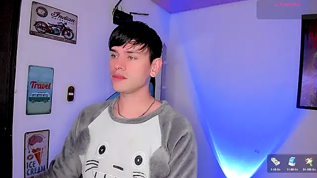 Snapshot of joe_jhon chatting on 12.14.24 joe jhon online show from 12.14.24