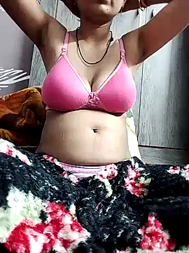 Snapshot of shalini_fire chatting on 02.25.25 shalini fire online show from 02.25.25