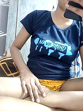 Snapshot of shalini_fire chatting on 09.11.25 shalini fire online show from 09.11.25