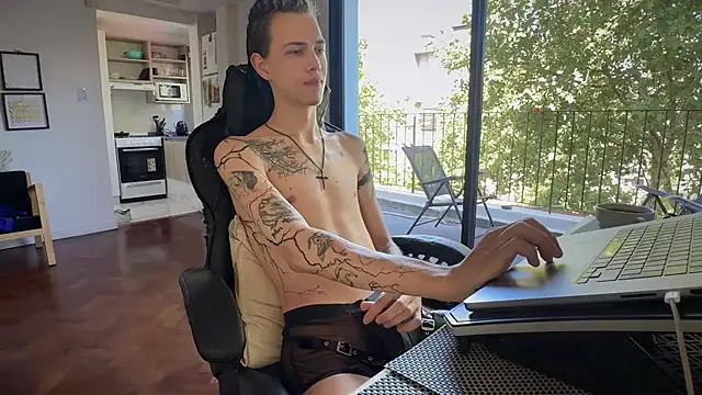 Den BlueXx online show from 03.16.26