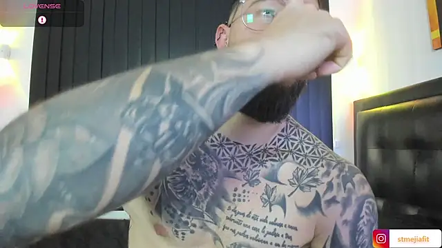 connor santtos online show from 02.14.25