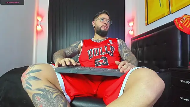 connor santtos online show from 03.08.25