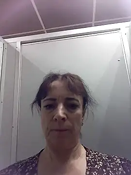 Snapshot of Lorrain_Dorrie chatting on 01.13.25 Lorrain Dorrie online show from 01.13.25