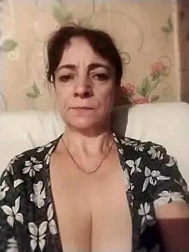 Snapshot of Lorrain_Dorrie chatting on 02.09.25 Lorrain Dorrie online show from 02.09.25