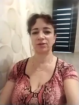 Snapshot of Lorrain_Dorrie chatting on 02.12.25 Lorrain Dorrie online show from 02.12.25