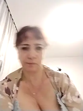 Snapshot of Lorrain_Dorrie chatting on 03.04.25 Lorrain Dorrie online show from 03.04.25