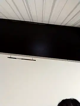 Snapshot of Lorrain_Dorrie chatting on 11.13.25 Lorrain Dorrie online show from 11.13.25