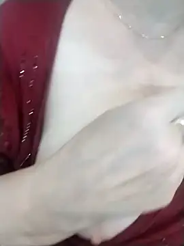 Snapshot of Lorrain_Dorrie chatting on 11.23.25 Lorrain Dorrie online show from 11.23.25