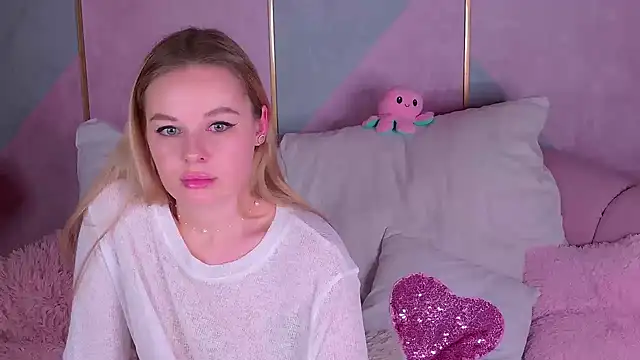 BeatriceEsmont online show from 01.29.25