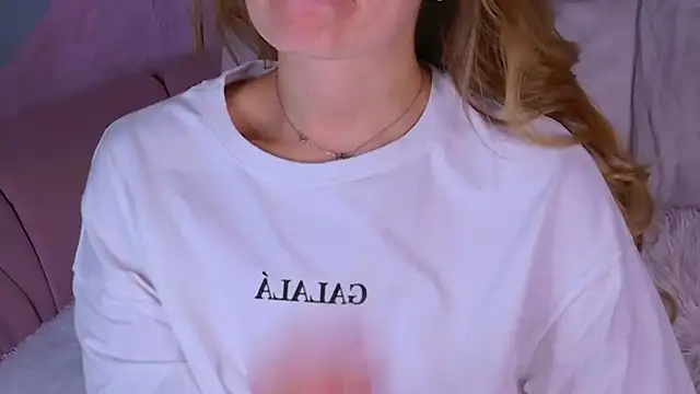 BeatriceEsmont online show from 10.11.25