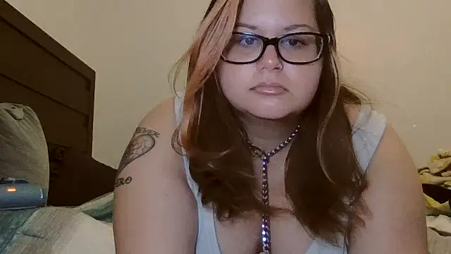 HoneyBear19 online show from 02.04.26