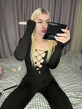 Cute Barbieee  online show from 12.19.24