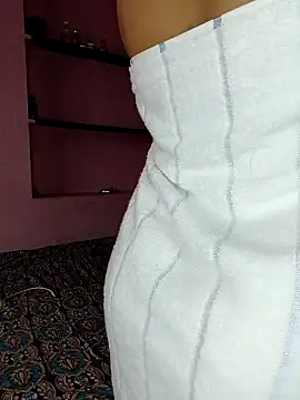 Tamil Shalini Lustyy online show from 10.16.25