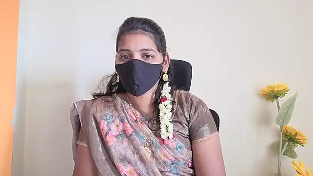 Tamil Shalini Lustyy online show from 03.18.26