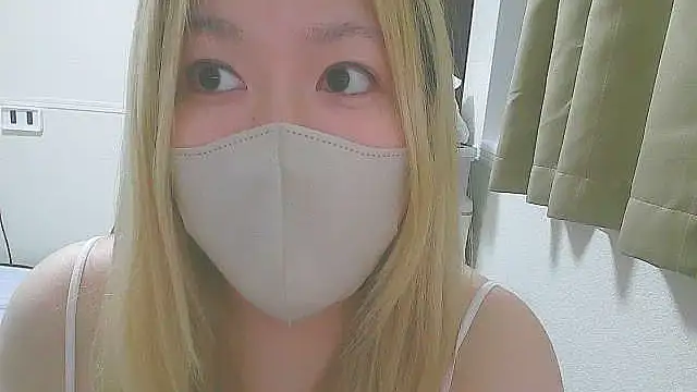 Remi official online show from 11.02.25