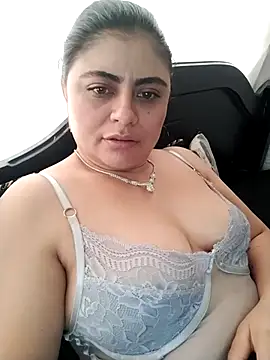 ElizabethWeil online show from 03.12.25