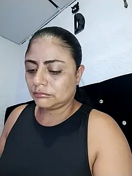 ElizabethWeil online show from 04.19.26