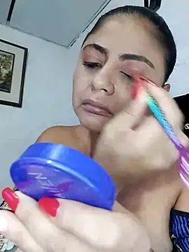 ElizabethWeil online show from 04.20.26