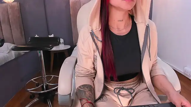 cami rouxxx  online show from 03.06.25