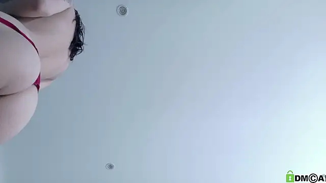 lia  Suummer online show from 10.10.25