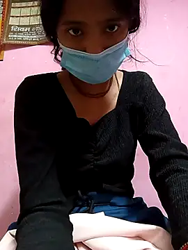 Snapshot of BabySlimmy10 chatting on 12.13.24 BabySlimmy10 online show from 12.13.24