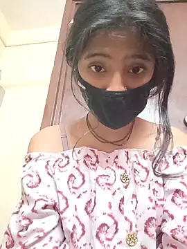 Snapshot of BabySlimmy10 chatting on 12.22.24 BabySlimmy10 online show from 12.22.24