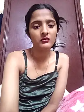 Snapshot of BabySlimmy10 chatting on 12.01.25 BabySlimmy10 online show from 12.01.25