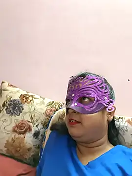 Snapshot of Cute-manisha chatting on 02.15.25 Cute-manisha online show from 02.15.25