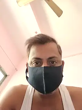 Snapshot of Cute-manisha chatting on 03.06.25 Cute-manisha online show from 03.06.25