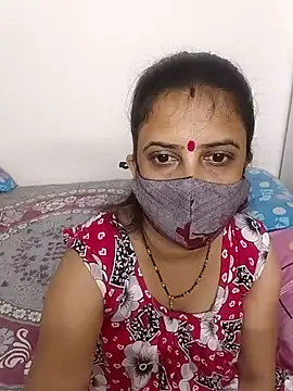 Snapshot of Cute-manisha chatting on 06.21.26 Cute-manisha online show from 06.21.26