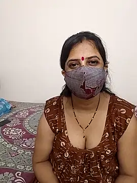 Snapshot of Cute-manisha chatting on 06.22.26 Cute-manisha online show from 06.22.26