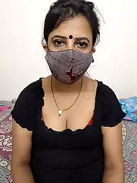 Snapshot of Cute-manisha chatting on 06.26.26 Cute-manisha online show from 06.26.26