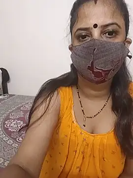 Snapshot of Cute-manisha chatting on 06.27.26 Cute-manisha online show from 06.27.26